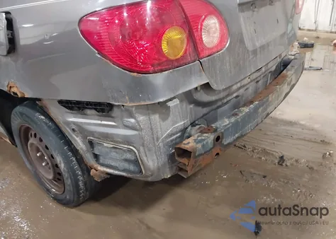 2004 Toyota Corolla Ce z USA, uszkodzony, nr VIN 1NXBR32E54Z318831